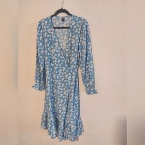 Baby blue, daisy, wrap around dress